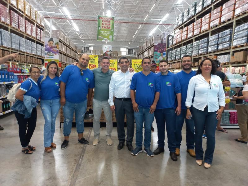 Inauguração  do Mart Minas, onde o troco solidário será revertido para o nosso Lar Betânia. 